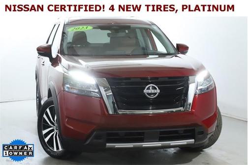 2023 Nissan Pathfinder Platinum