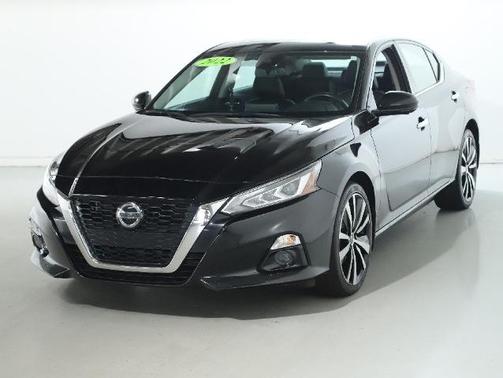 2022 Nissan Altima 2.5 Platinum