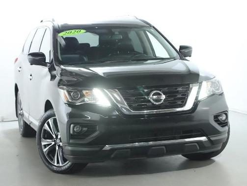 2020 Nissan Pathfinder Platinum