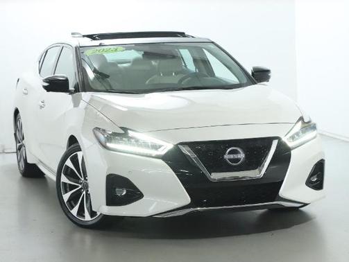 2023 Nissan Maxima Platinum