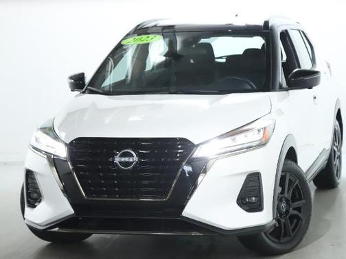 2023 Nissan Kicks SR