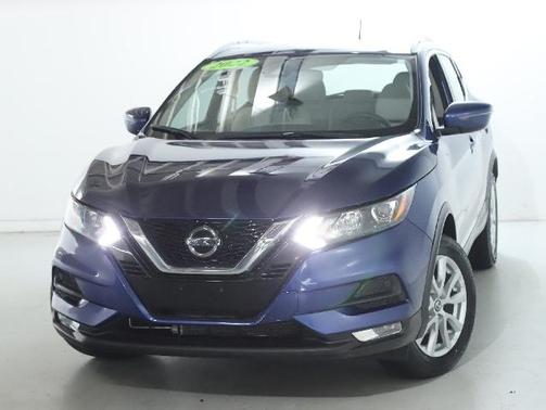 2022 Nissan Rogue Sport SV
