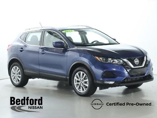 2022 Nissan Rogue Sport SV