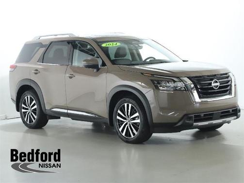 2024 Nissan Pathfinder Platinum