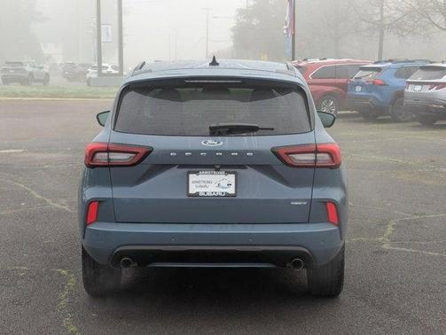 2024 Ford Escape ST-Line Select