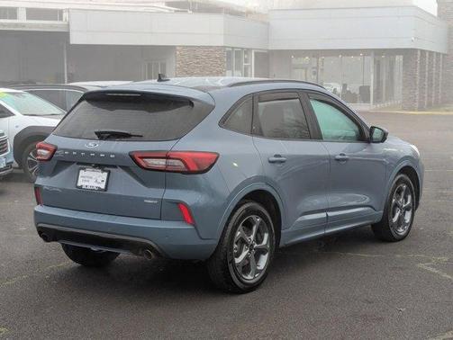 2024 Ford Escape ST-Line Select