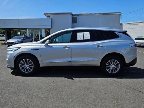 2022 Buick Enclave Premium