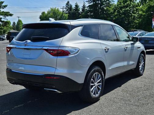 2022 Buick Enclave Premium