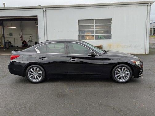 2016 INFINITI Q50 3.0T Premium