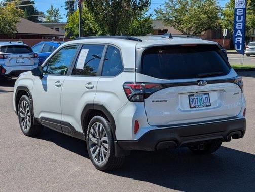2025 Subaru Forester Touring