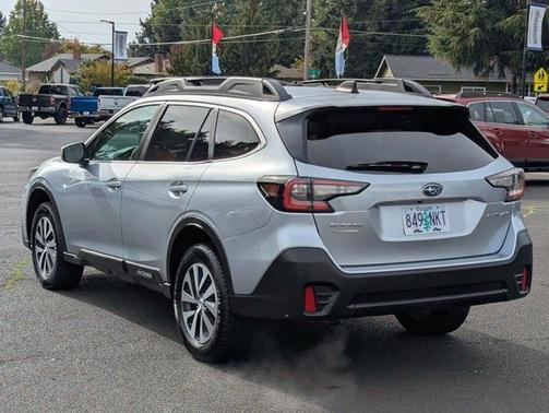 2022 Subaru Outback Premium