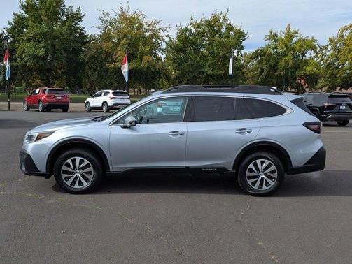 2022 Subaru Outback Premium