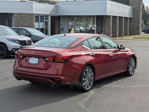 2023 Nissan Altima 2.5 SL