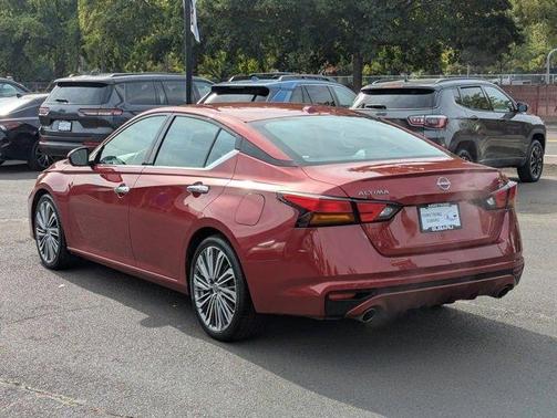 2023 Nissan Altima 2.5 SL