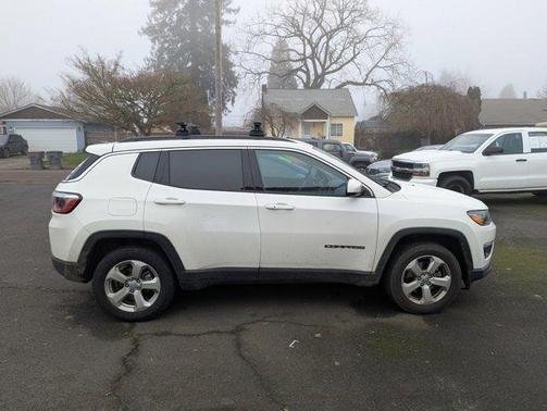 2017 Jeep Compass Latitude