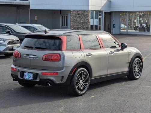 2019 MINI Clubman Cooper S