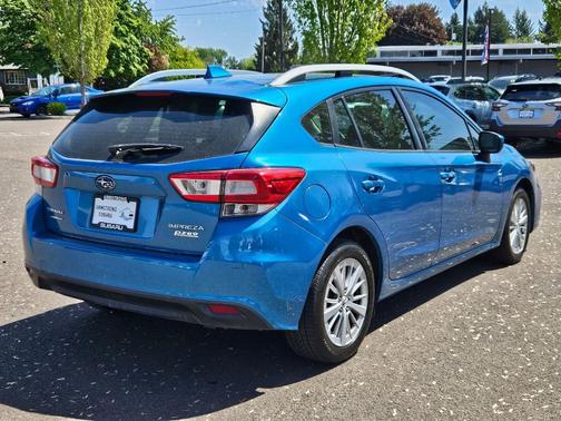 2017 Subaru Impreza 2.0i Premium
