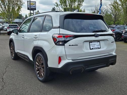 2025 Subaru Forester Sport