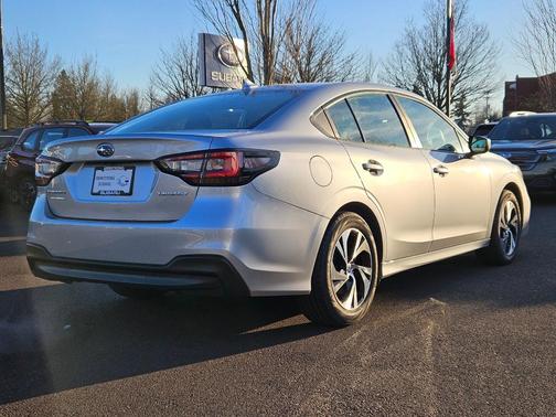 2025 Subaru Legacy Premium