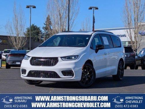 2023 Chrysler Pacifica Limited