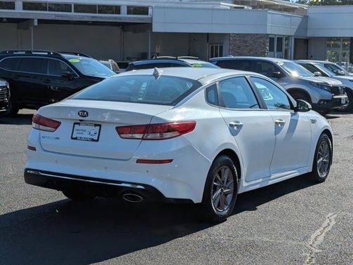 2020 Kia Optima LX