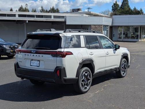 Crystal White Pearl 2026 Subaru Outback Touring
