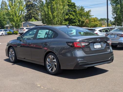 2025 Subaru Legacy