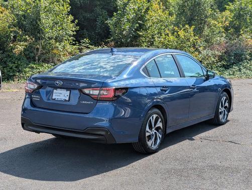 2022 Subaru Legacy Premium