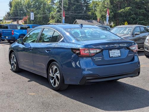 2022 Subaru Legacy Premium