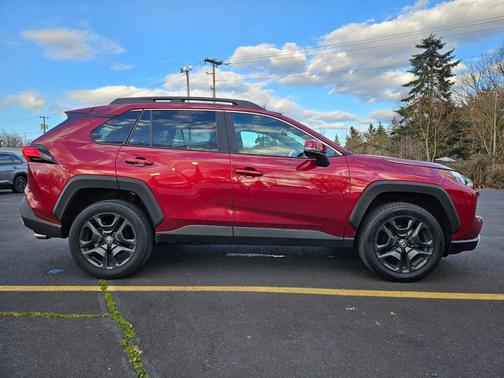 2023 Toyota RAV4 Adventure
