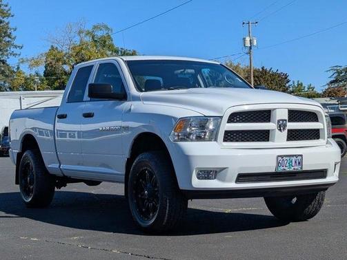 2012 RAM 1500 ST