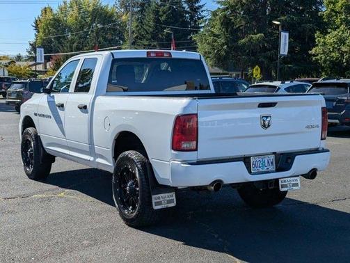 2012 RAM 1500 ST