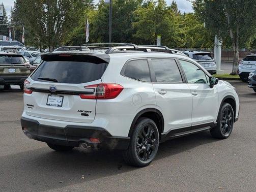 2025 Subaru Ascent Onyx Edition Touring