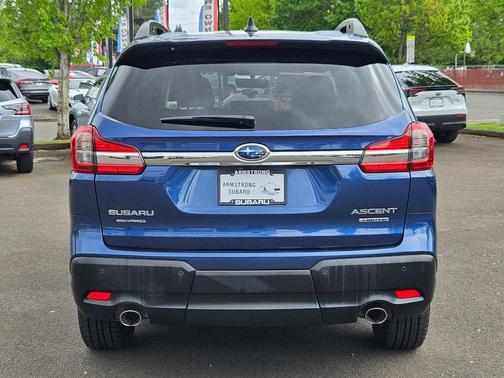 2022 Subaru Ascent Limited 8-Passenger