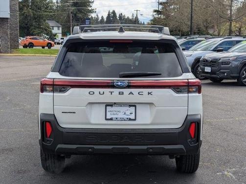 Crystal White Pearl 2026 Subaru Outback Touring XT