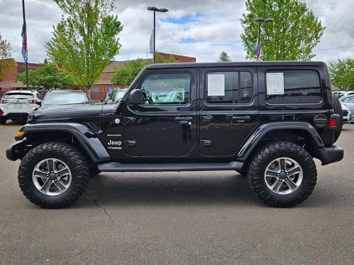 2022 Jeep Wrangler Unlimited Sahara