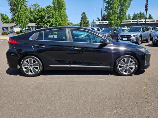 2019 Hyundai IONIQ Hybrid Limited