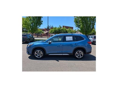 Horizon Blue Pearl 2024 Subaru Forester Touring