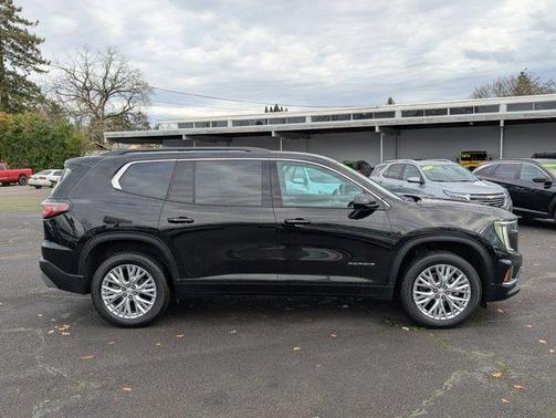 2024 GMC Acadia Elevation