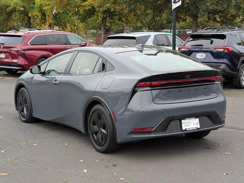 2024 Toyota Prius LE