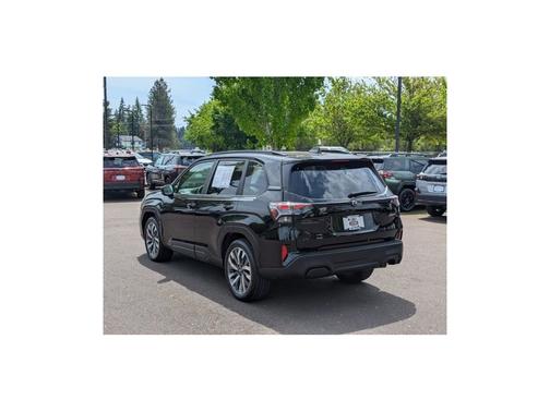Crystal Black Silica 2025 Subaru Forester Touring