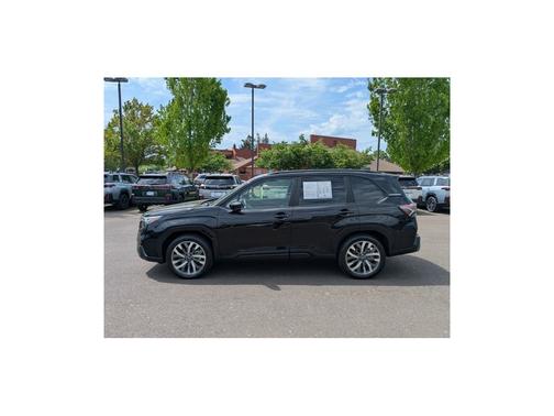 Crystal Black Silica 2025 Subaru Forester Touring