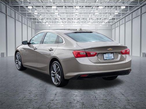 Mineral Gray Metallic 2025 Chevrolet Malibu LT