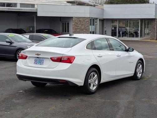 2025 Chevrolet Malibu 1LS