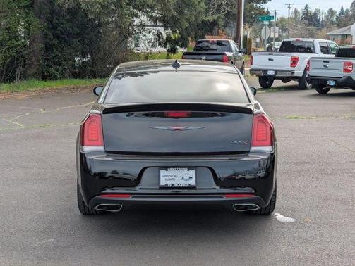 Gloss Black 2022 Chrysler 300 S