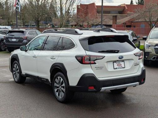 2023 Subaru Outback Touring XT