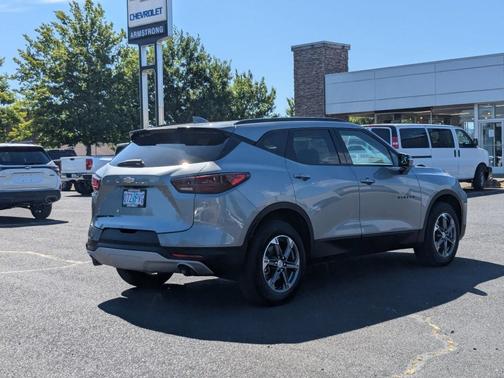 2024 Chevrolet Blazer LT