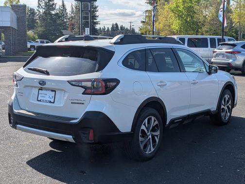 2021 Subaru Outback Touring XT