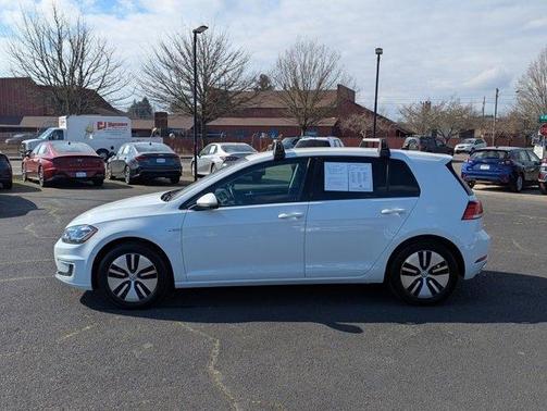 2017 Volkswagen e-Golf SEL Premium