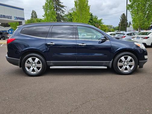 2012 Chevrolet Traverse LT